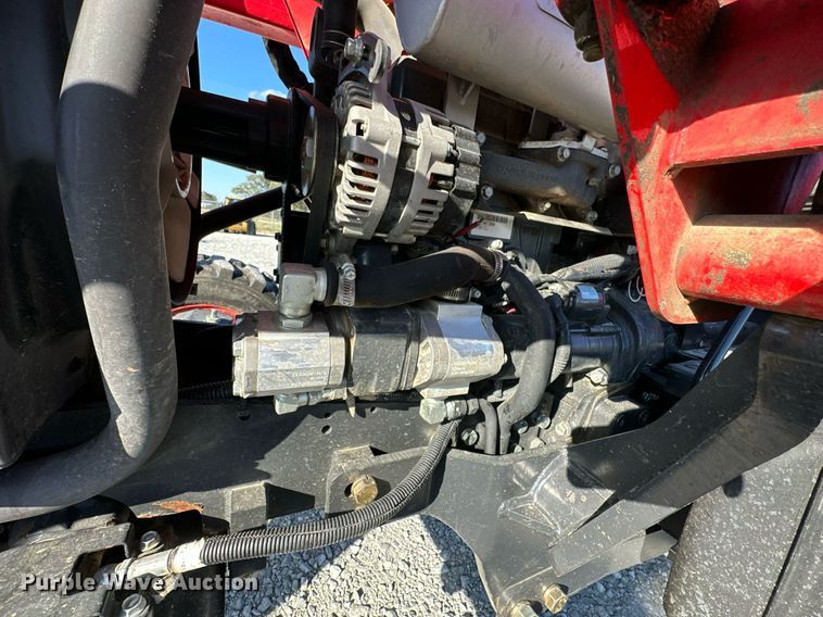 image for item NO9317 Branson 2515H  MFWD tractor