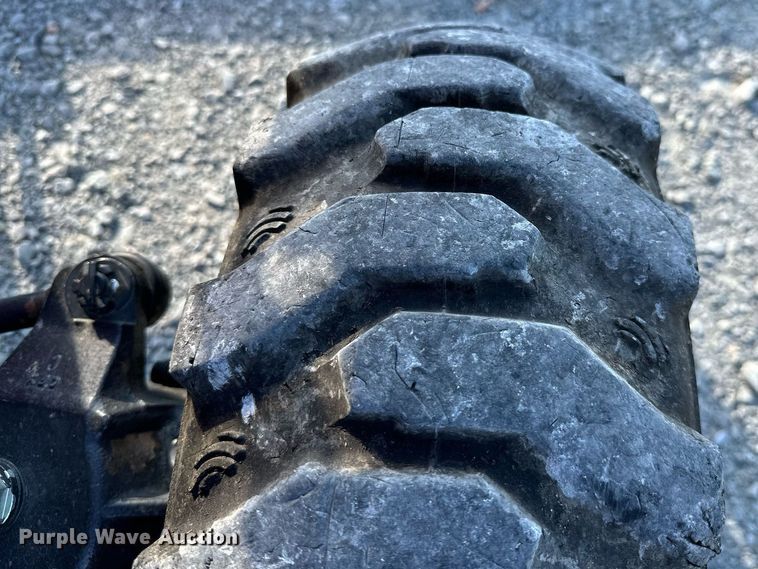 image for item NO9317 Branson 2515H  MFWD tractor