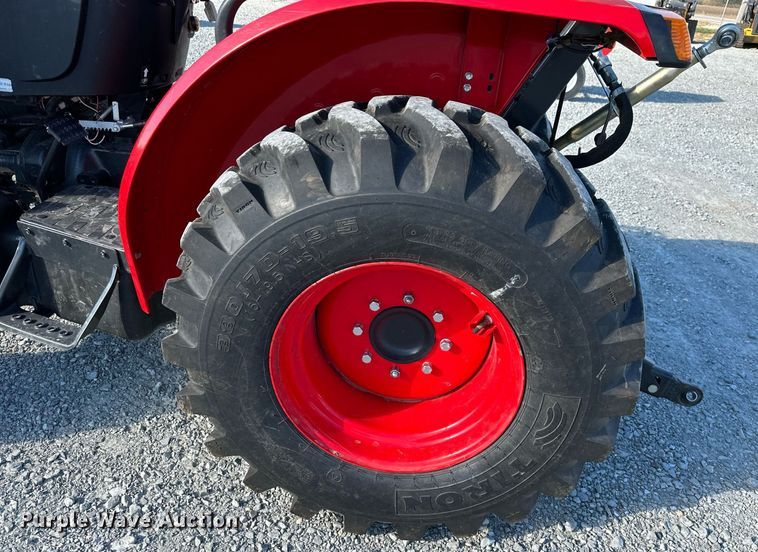 image for item NO9317 Branson 2515H  MFWD tractor