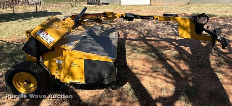 image for item NQ9462 2016 Vermeer Rebel TM800  disc mower