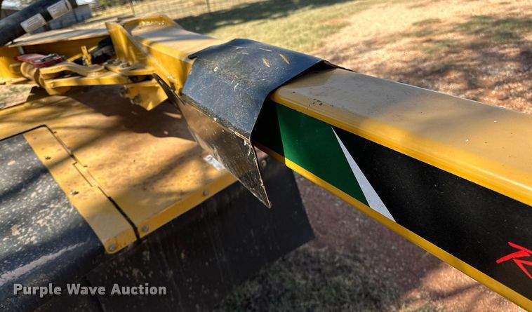 image for item NQ9462 2016 Vermeer Rebel TM800  disc mower