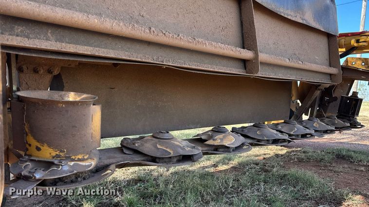 image for item NQ9462 2016 Vermeer Rebel TM800  disc mower