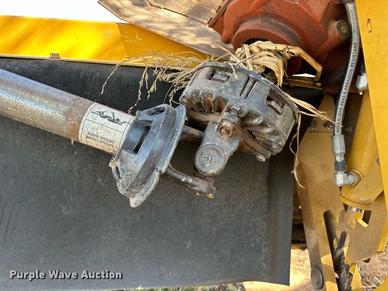 image for item NQ9462 2016 Vermeer Rebel TM800  disc mower