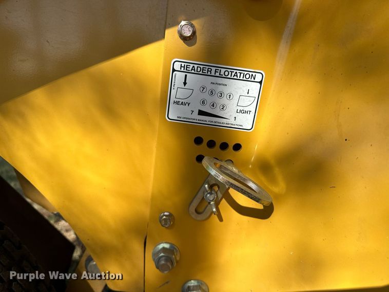 image for item NQ9462 2016 Vermeer Rebel TM800  disc mower