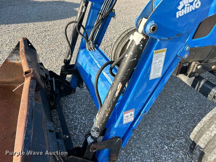 image for item NQ9933 2007 New Holland TN85DA  tractor