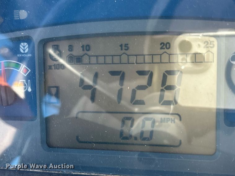 image for item NQ9933 2007 New Holland TN85DA  tractor