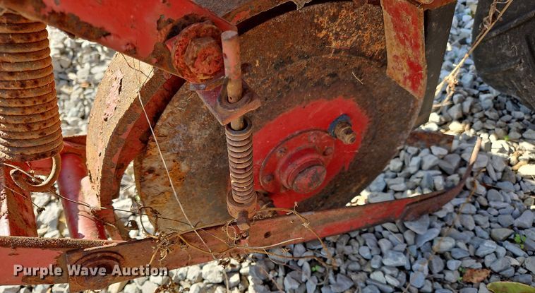 image for item NQ9937 Planter