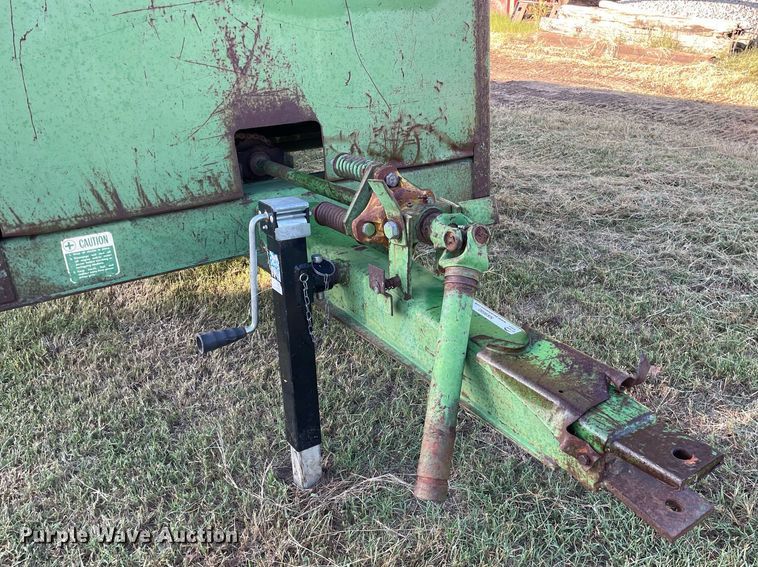 image for item NX9880 John Deere E0054  manure spreader