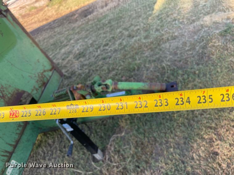 image for item NX9880 John Deere E0054  manure spreader