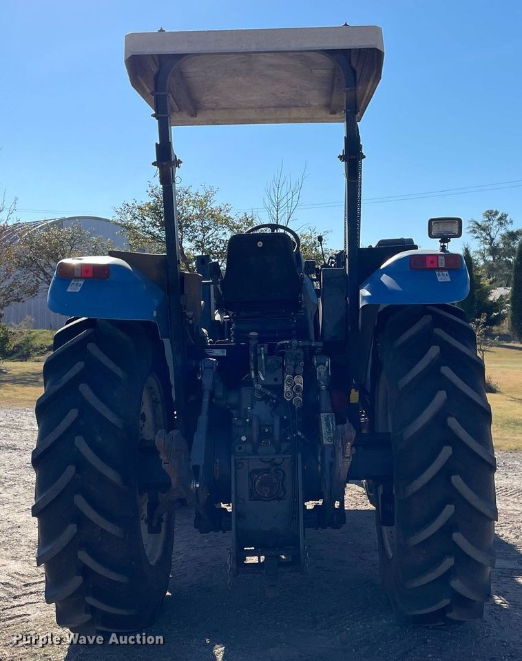 image for item NX9886 1996 New Holland 8160  tractor