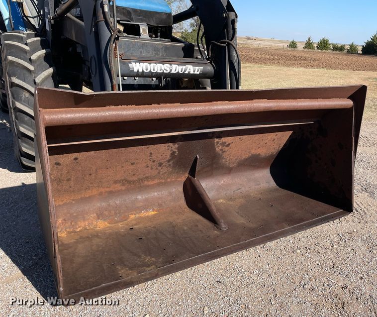 image for item NX9886 1996 New Holland 8160  tractor