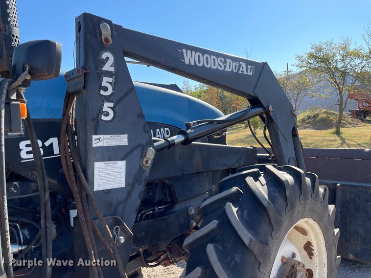 image for item NX9886 1996 New Holland 8160  tractor