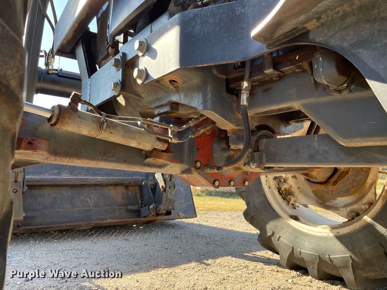 image for item NX9886 1996 New Holland 8160  tractor