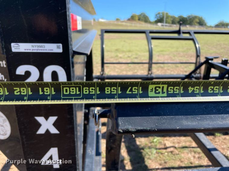 image for item NY9983 Industrias America 20X4  hay bale trailer