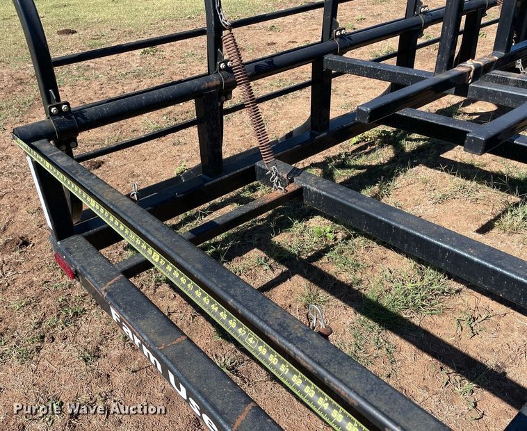 image for item NY9983 Industrias America 20X4  hay bale trailer