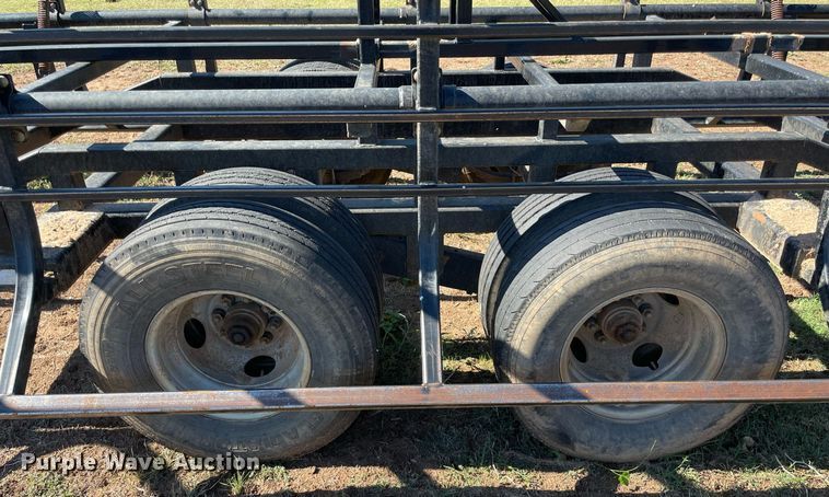 image for item NY9983 Industrias America 20X4  hay bale trailer