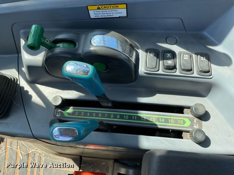 image for item NY9985 2018 LS Mtron MT573  MFWD tractor