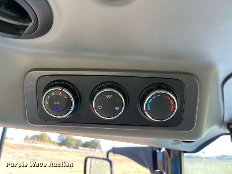 image for item NY9985 2018 LS Mtron MT573  MFWD tractor