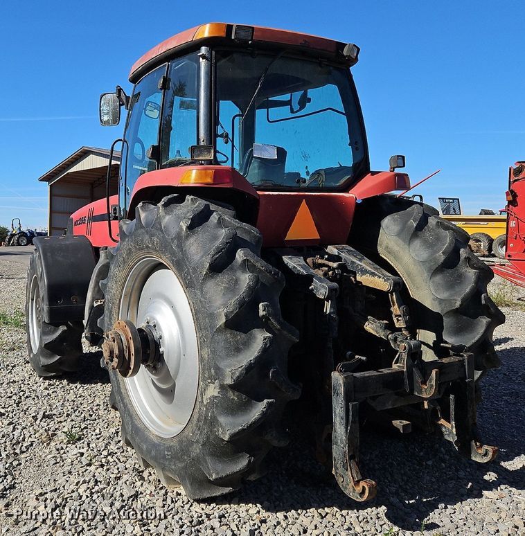 image for item NZ9045 2004 Case IH MX255  MFWD tractor