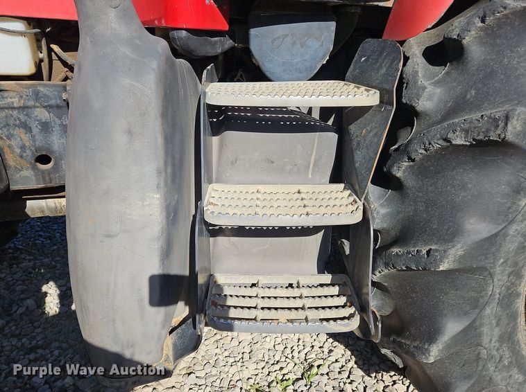 image for item NZ9045 2004 Case IH MX255  MFWD tractor
