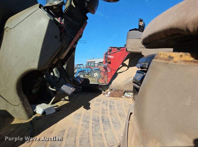 image for item NZ9045 2004 Case IH MX255  MFWD tractor