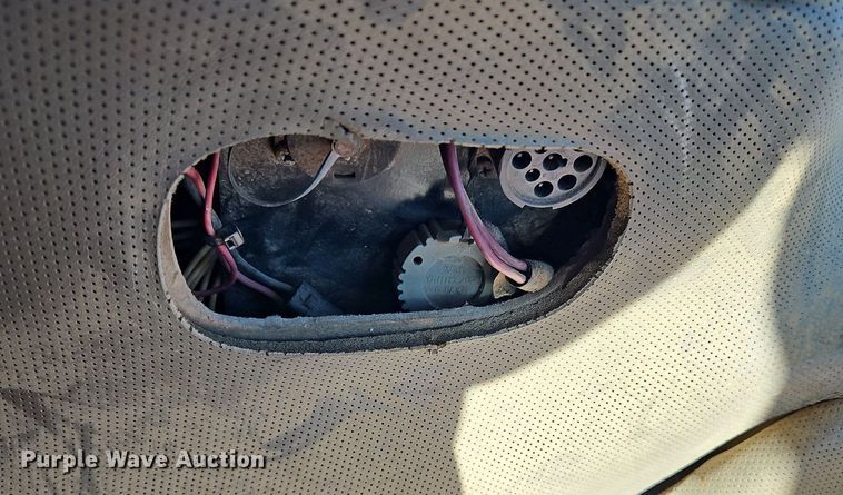 image for item NZ9045 2004 Case IH MX255  MFWD tractor