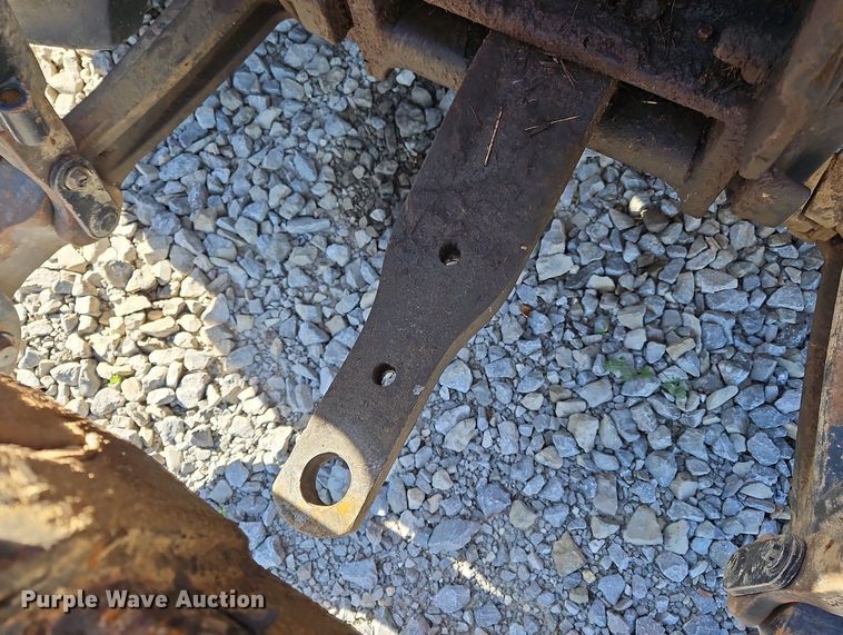 image for item NZ9045 2004 Case IH MX255  MFWD tractor