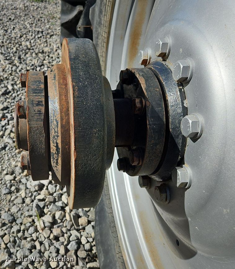 image for item NZ9045 2004 Case IH MX255  MFWD tractor