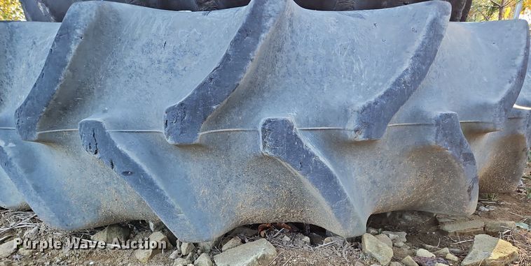 image for item NZ9045 2004 Case IH MX255  MFWD tractor