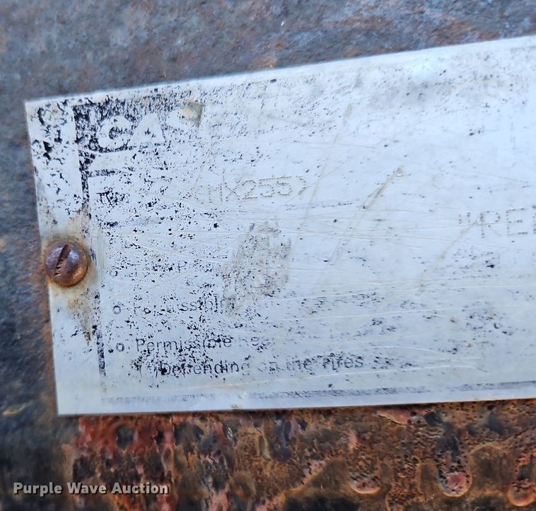 image for item NZ9045 2004 Case IH MX255  MFWD tractor