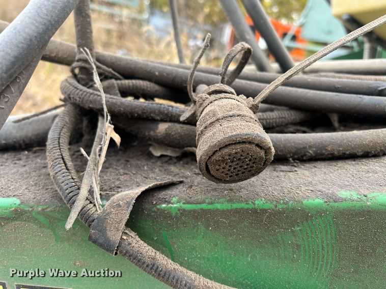 image for item OA9038 John Deere 7200  planter