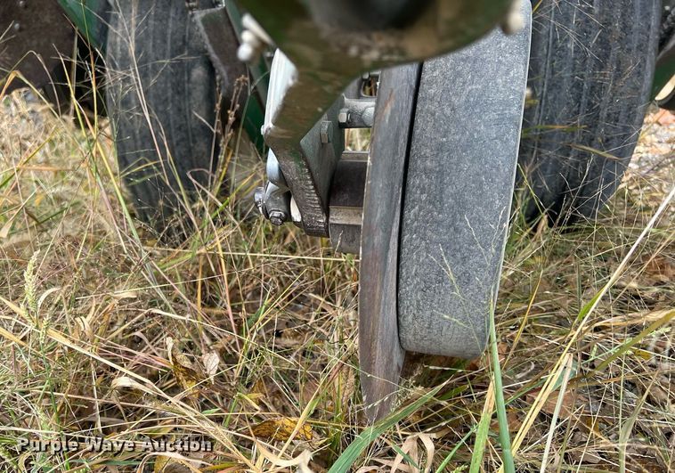 image for item OA9038 John Deere 7200  planter