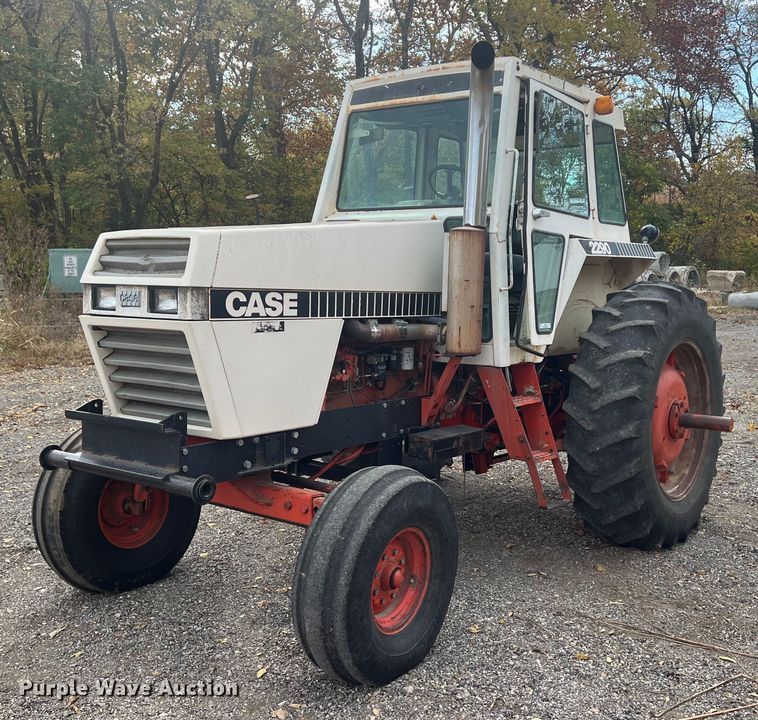 image for item OA9039 1979 Case 2290  tractor