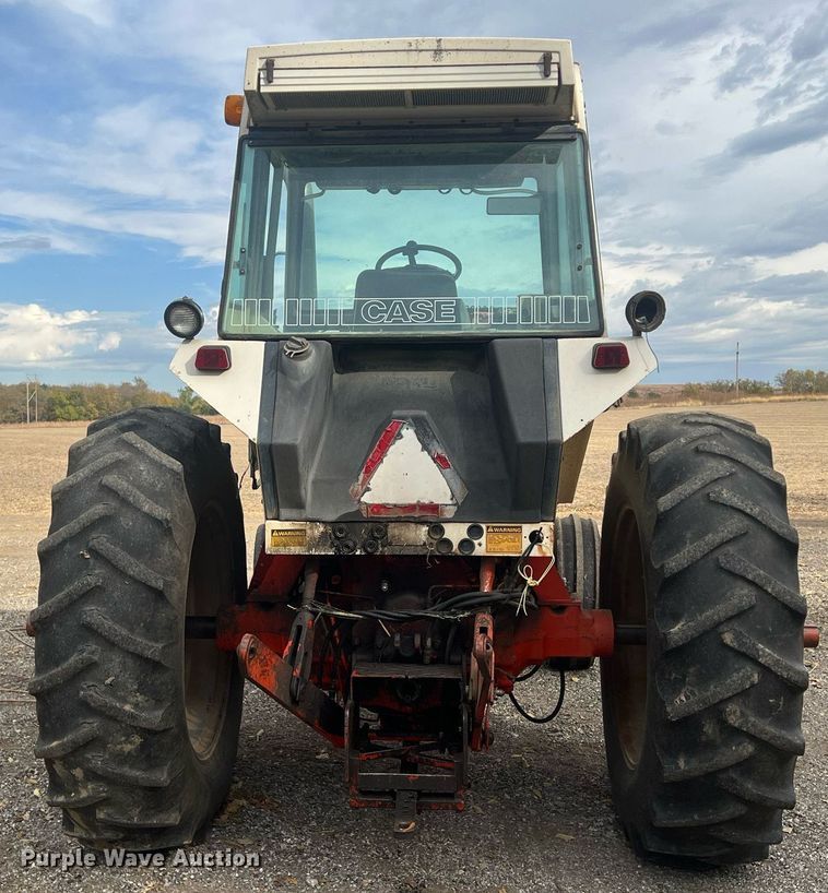 image for item OA9039 1979 Case 2290  tractor