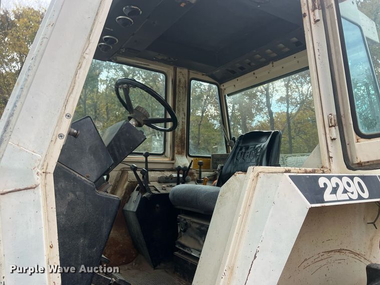 image for item OA9039 1979 Case 2290  tractor