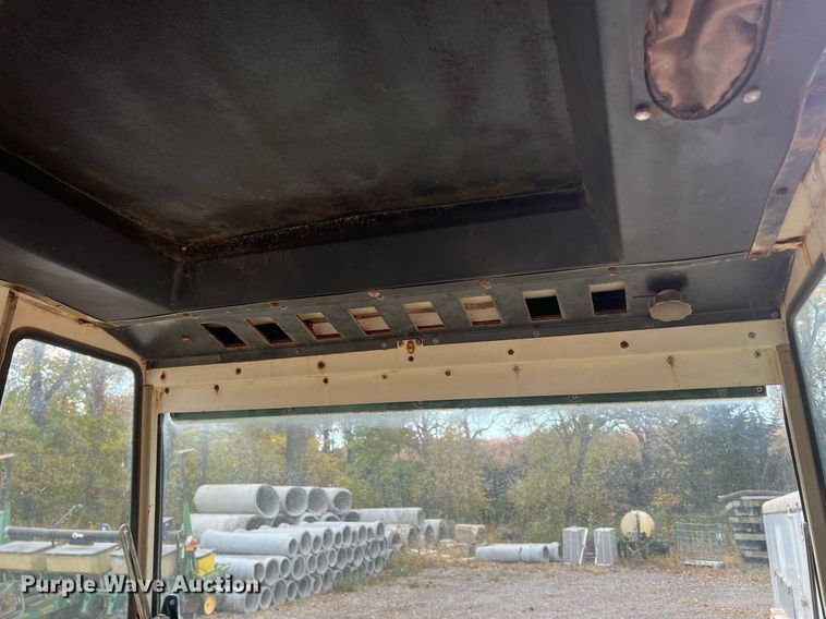 image for item OA9039 1979 Case 2290  tractor