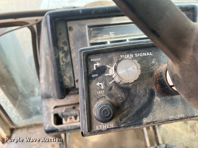 image for item OA9039 1979 Case 2290  tractor