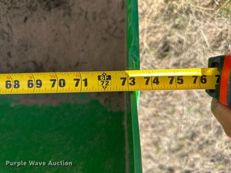 image for item OC9535 John Deere  loader bucket