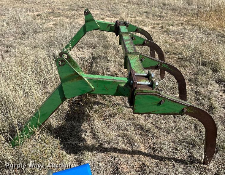 image for item OC9535 John Deere  loader bucket