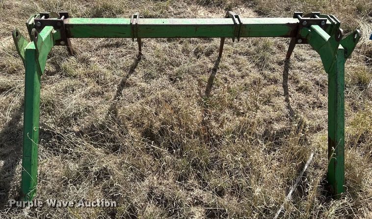 image for item OC9535 John Deere  loader bucket