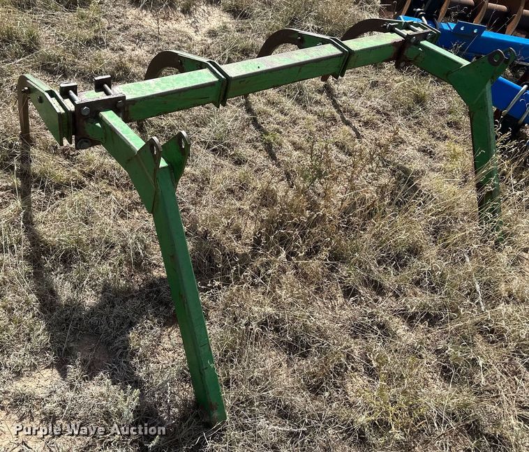 image for item OC9535 John Deere  loader bucket