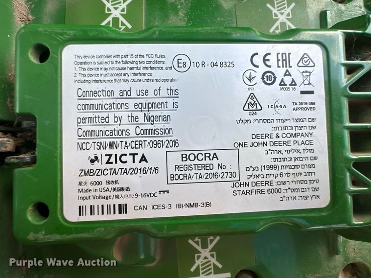 image for item OC9536 John Deere Starfire 6000  GPS receiver