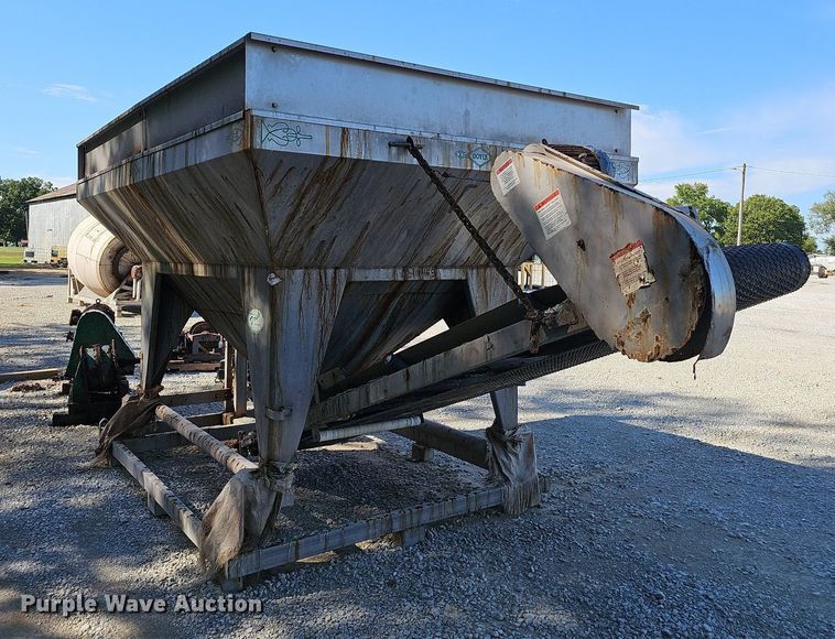 image for item OG9530 Doyle  hopper feeder