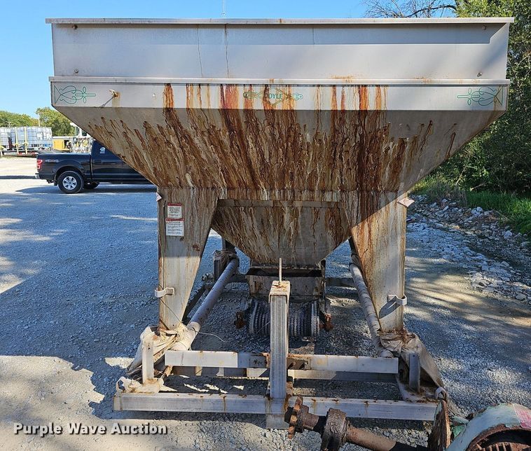 image for item OG9530 Doyle  hopper feeder