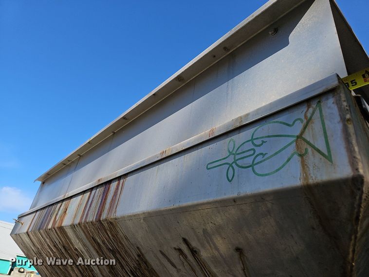 image for item OG9530 Doyle  hopper feeder