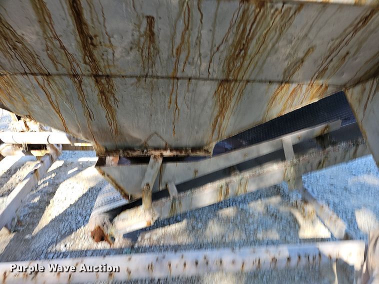 image for item OG9530 Doyle  hopper feeder