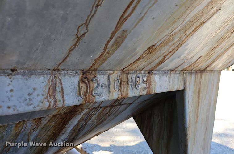 image for item OG9530 Doyle  hopper feeder