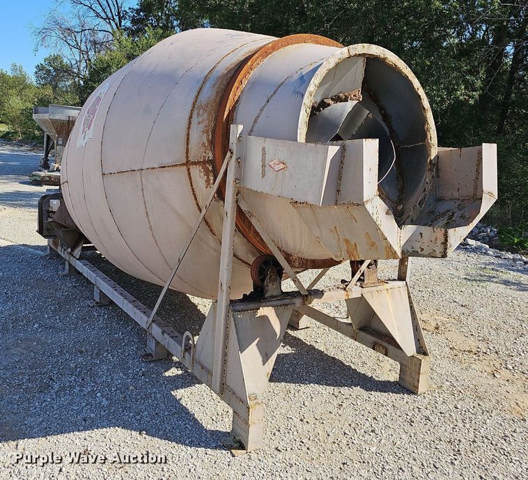 image for item OG9531 Doyle  fertilizer blender