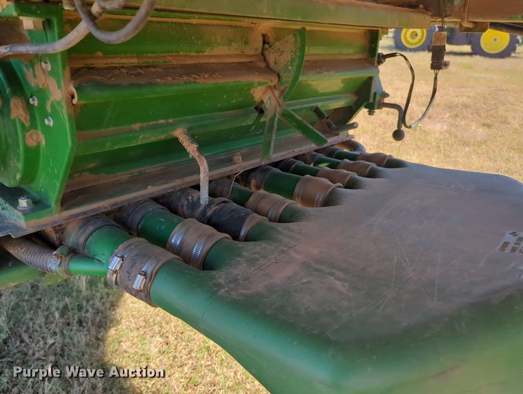 image for item OL9043 2007 John Deere 1890  air seeder