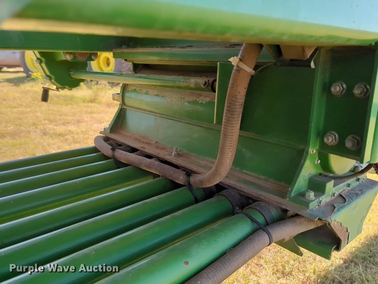 image for item OL9043 2007 John Deere 1890  air seeder